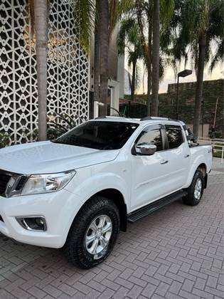 NISSAN FRONTIER 2.3 16V TURBO DIESEL SE CD 4X4 AUTOMÁTICO NISSAN FRONTIER 2.3 16V TURBO DIESEL SE CD 4X4 AUTOMÁTICO